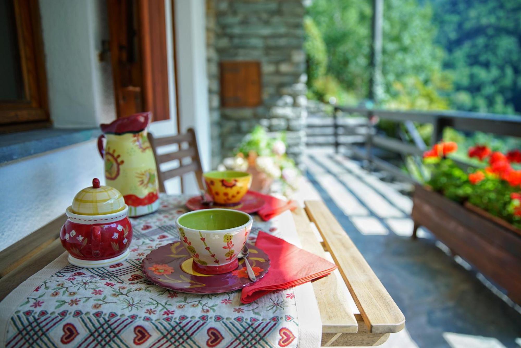 Pontboset Lo Chalet Bed & Breakfast エクステリア 写真