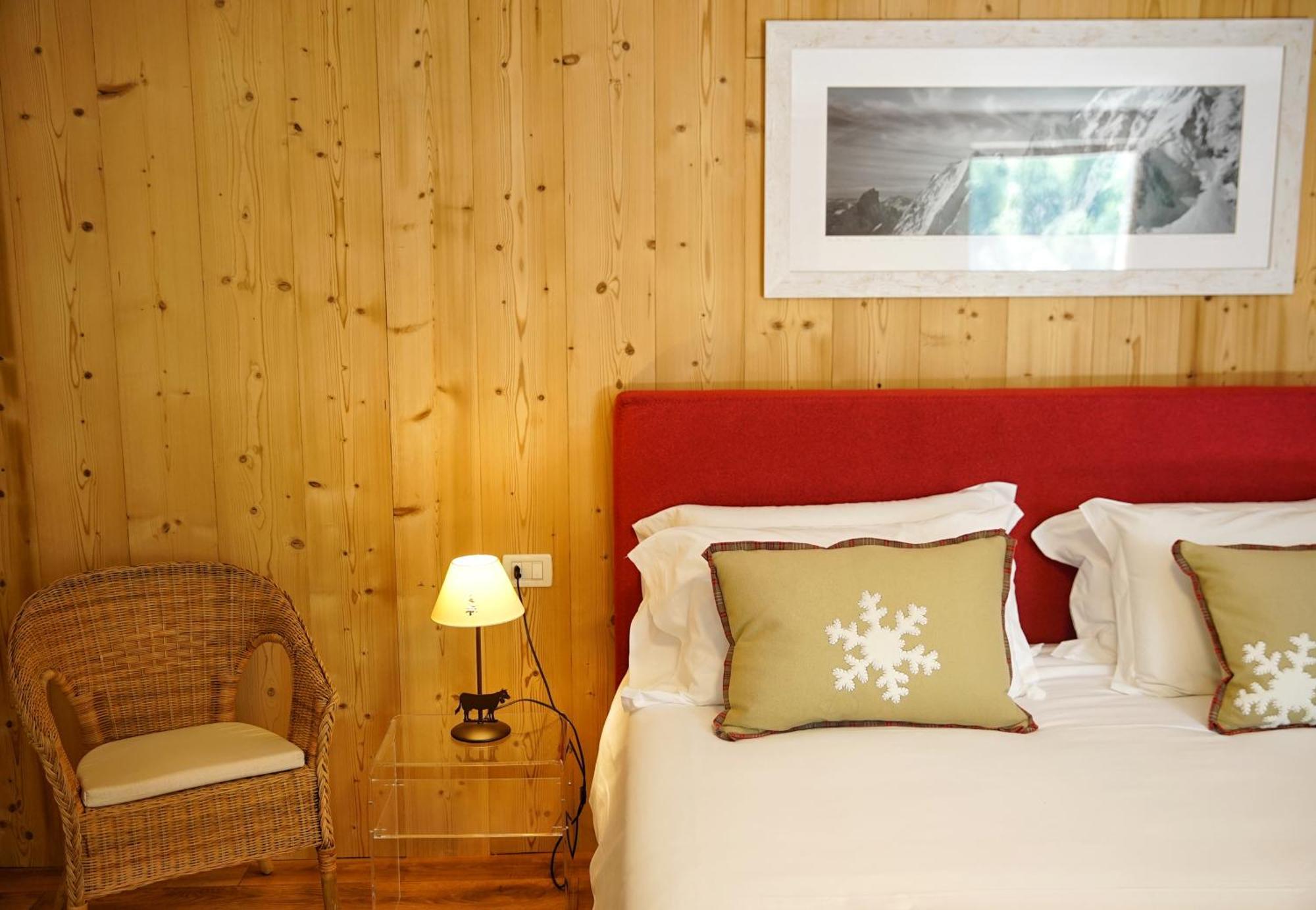 Pontboset Lo Chalet Bed & Breakfast エクステリア 写真